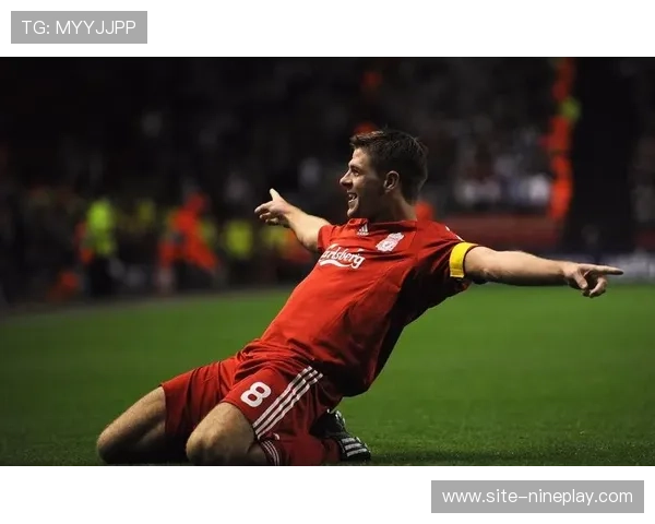 追忆绿茵岁月足球球星亲述荣耀与泪水背后的真情故事